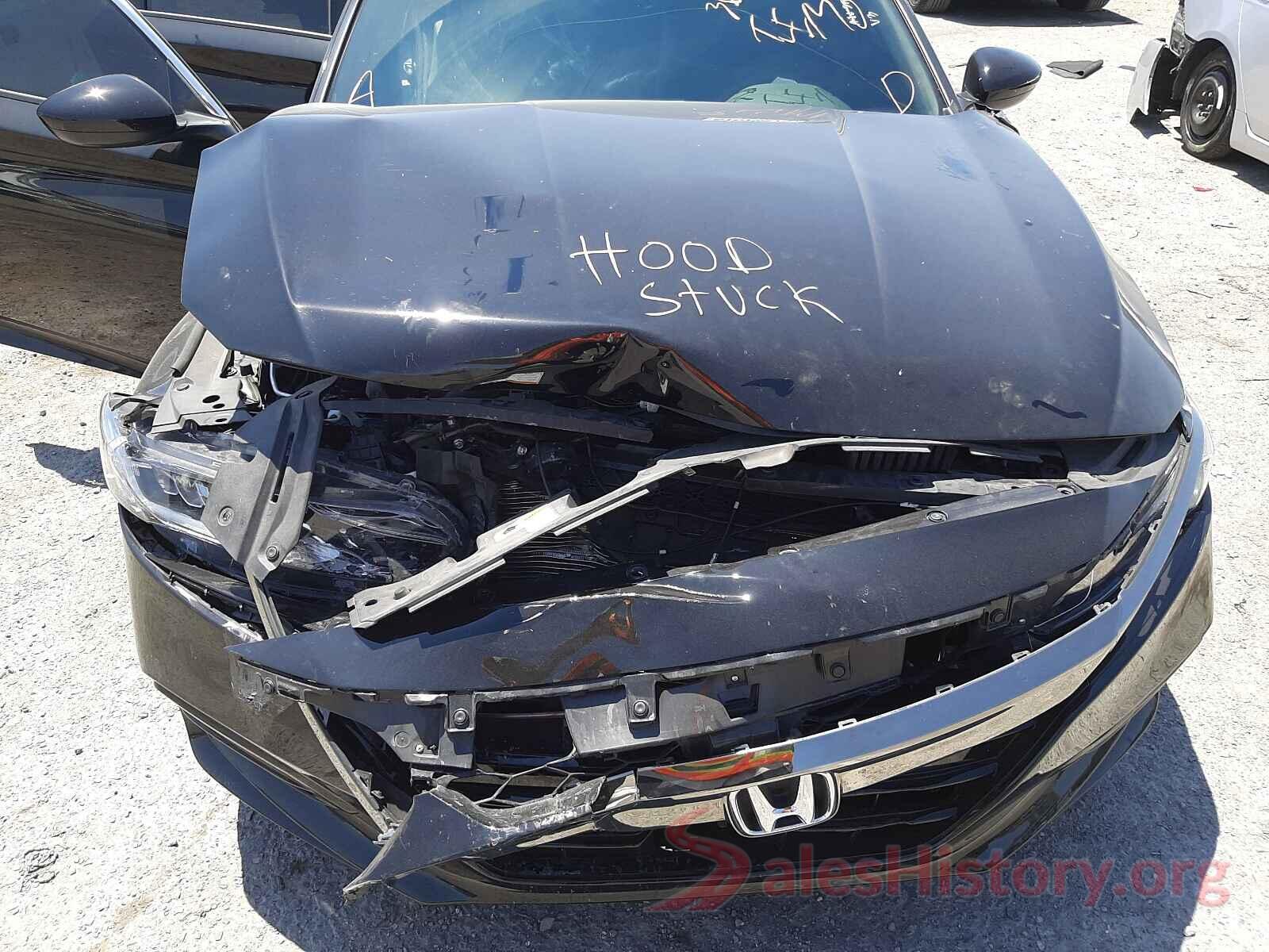 1HGCV1F34KA151797 2019 HONDA ACCORD