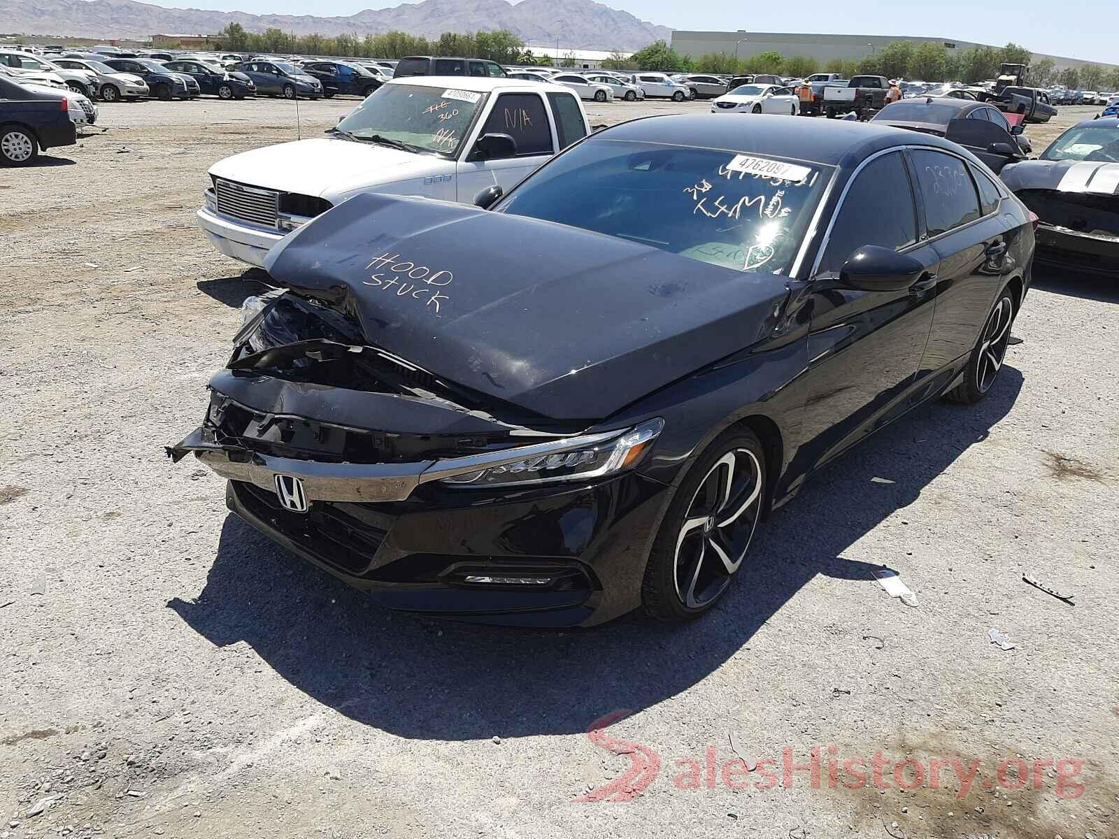 1HGCV1F34KA151797 2019 HONDA ACCORD