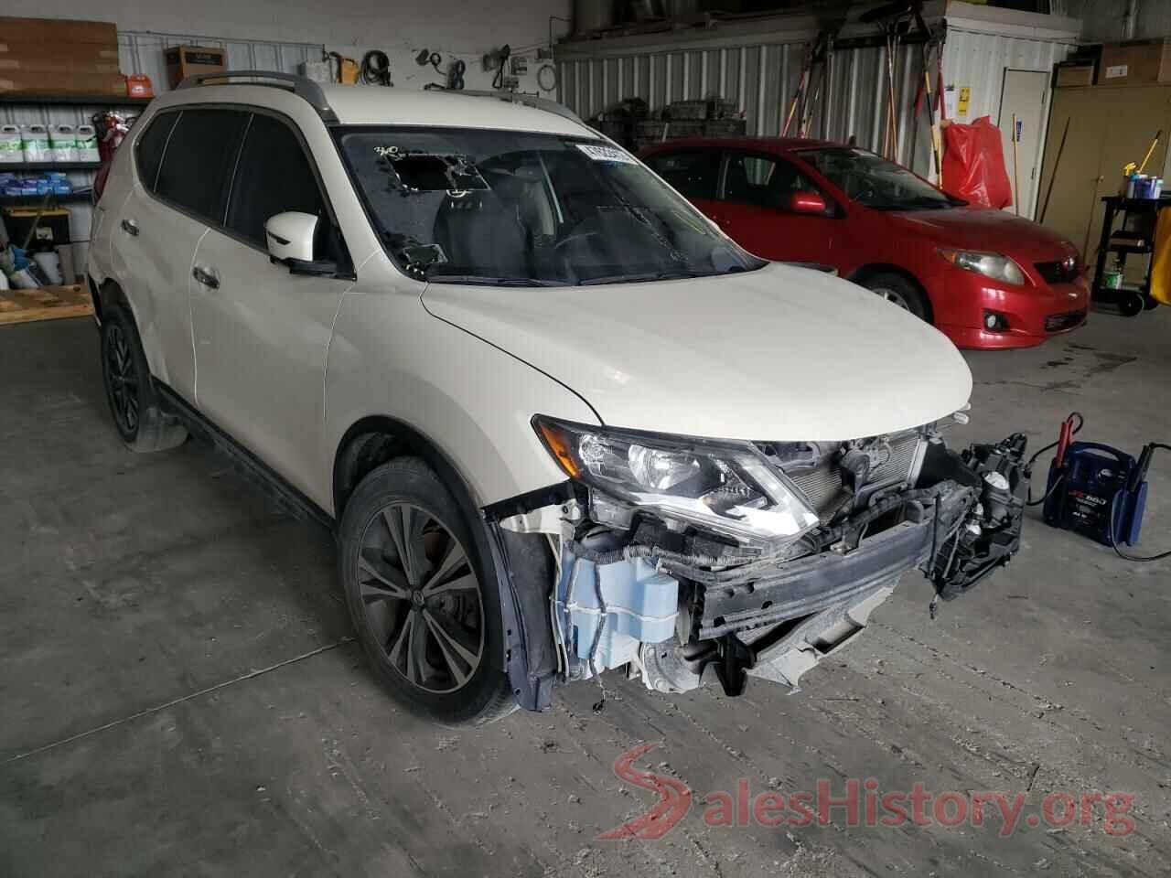 JN8AT2MV1HW010496 2017 NISSAN ROGUE