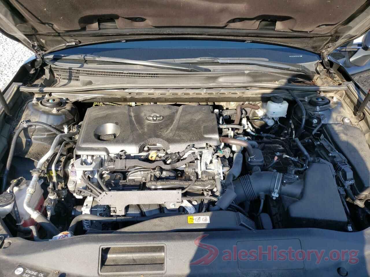 4T1B11HK8JU612471 2018 TOYOTA CAMRY