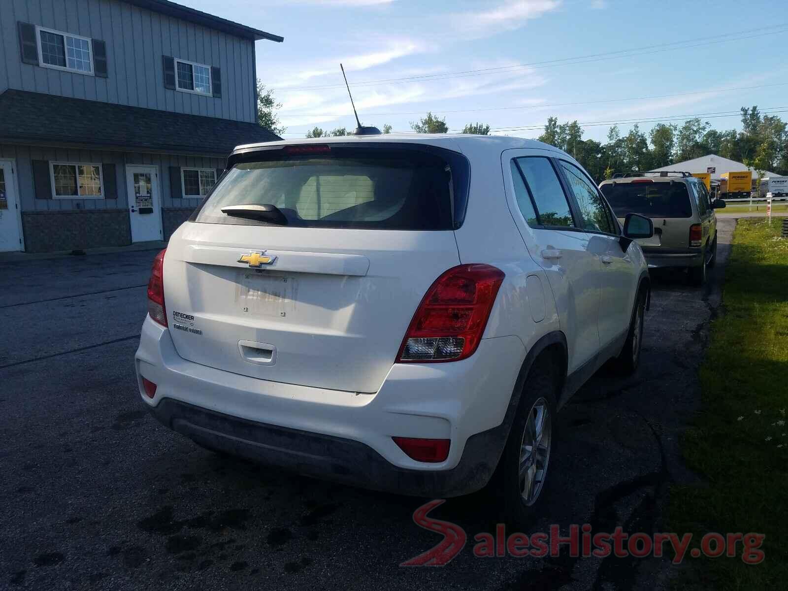 KL7CJNSB4JB559348 2018 CHEVROLET TRAX