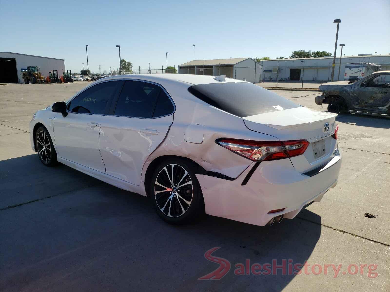 4T1B21HK0JU007597 2018 TOYOTA CAMRY