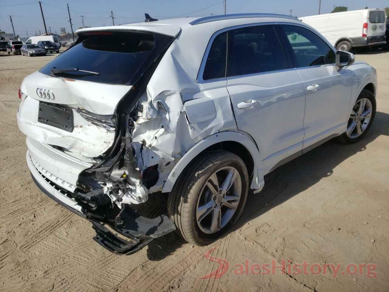 WA1DECF39L1098010 2020 AUDI Q3