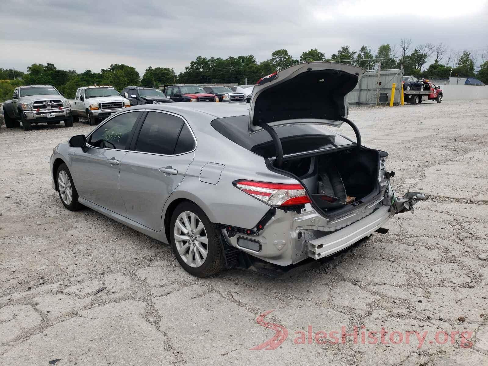 4T1B11HK4KU723827 2019 TOYOTA CAMRY