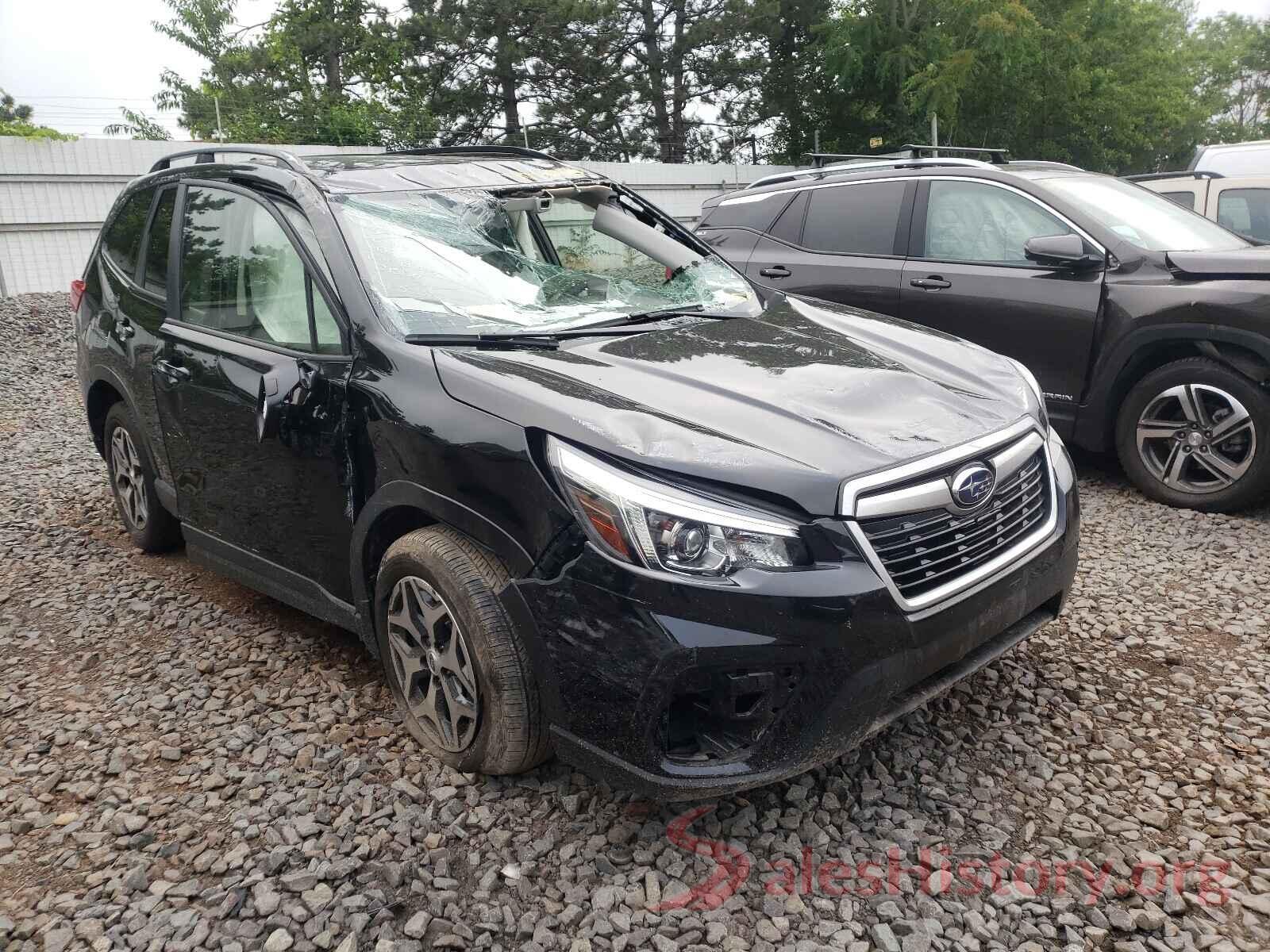 JF2SKAGC7KH551086 2019 SUBARU FORESTER