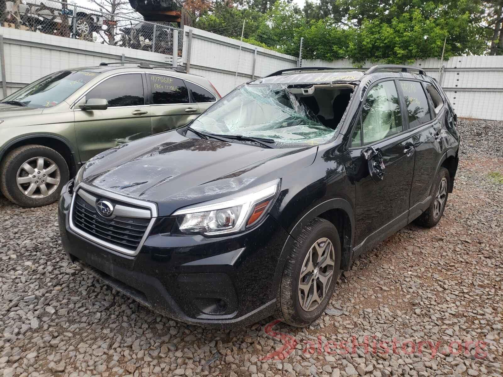 JF2SKAGC7KH551086 2019 SUBARU FORESTER