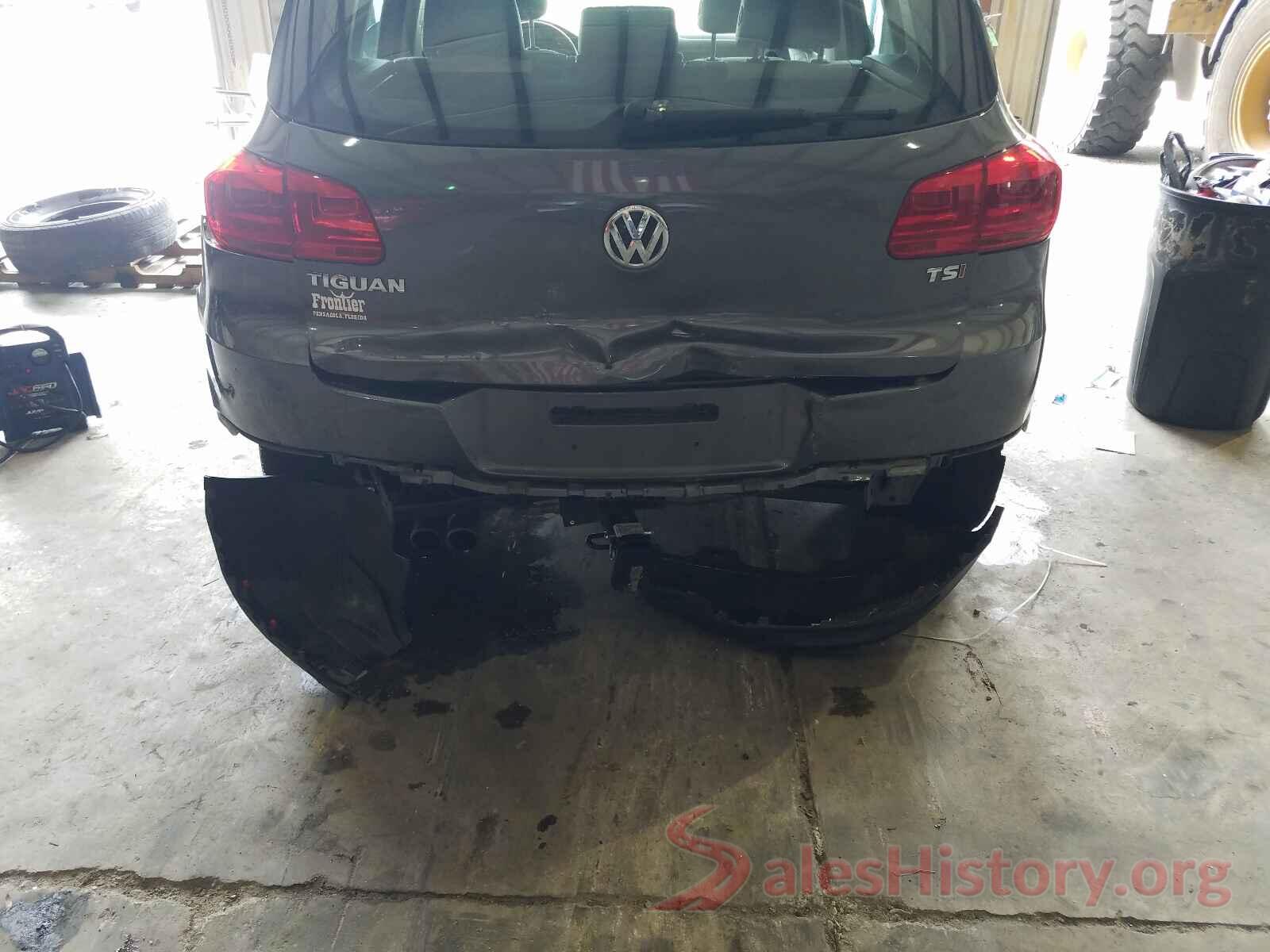 WVGAV7AX8GW586086 2016 VOLKSWAGEN TIGUAN