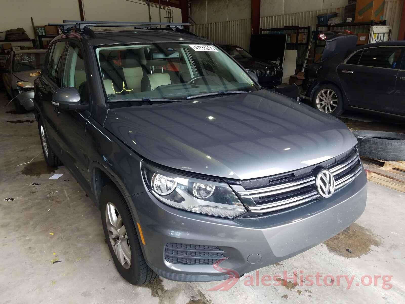 WVGAV7AX8GW586086 2016 VOLKSWAGEN TIGUAN