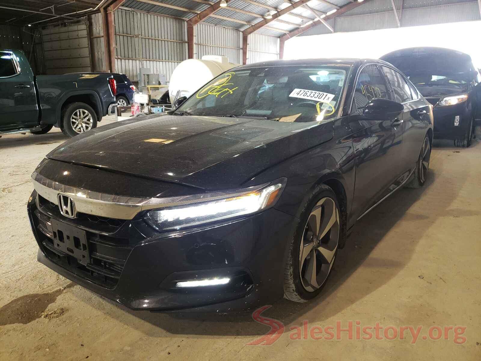 1HGCV1F98JA058137 2018 HONDA ACCORD