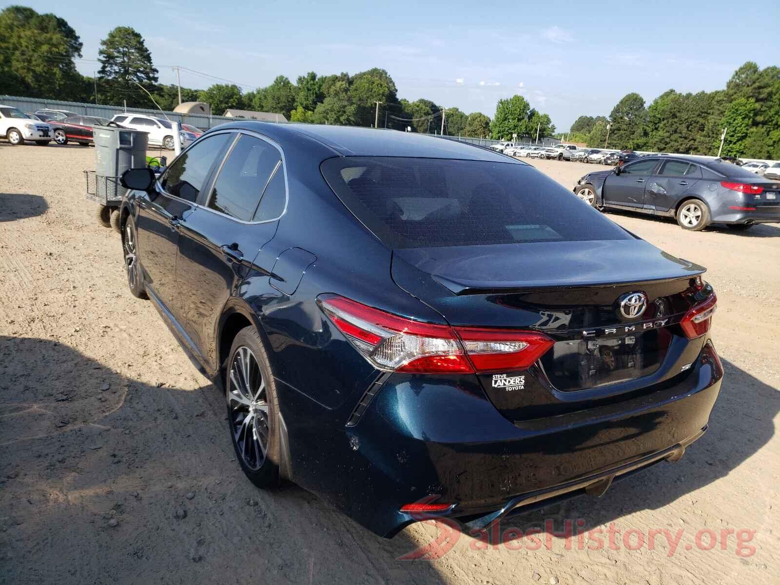 4T1B11HK6JU669249 2018 TOYOTA CAMRY