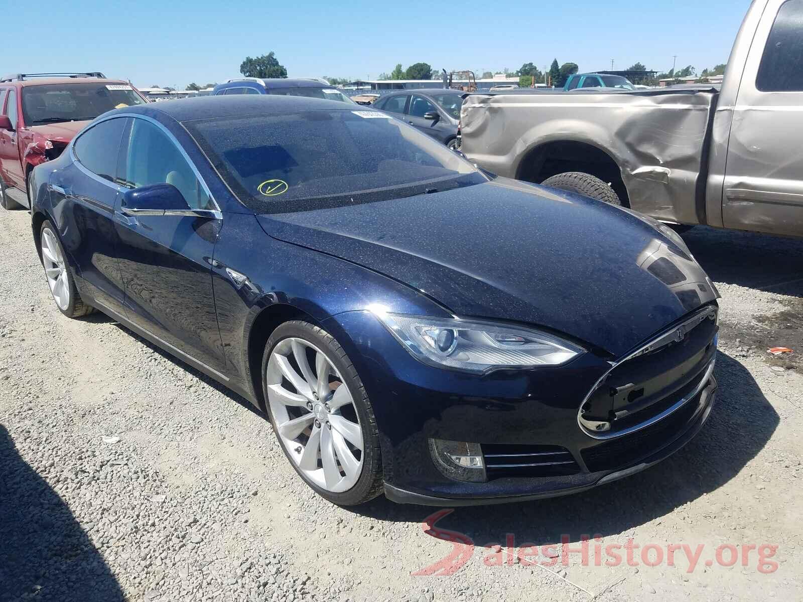 5YJSA1CG9DFP13846 2013 TESLA MODEL S