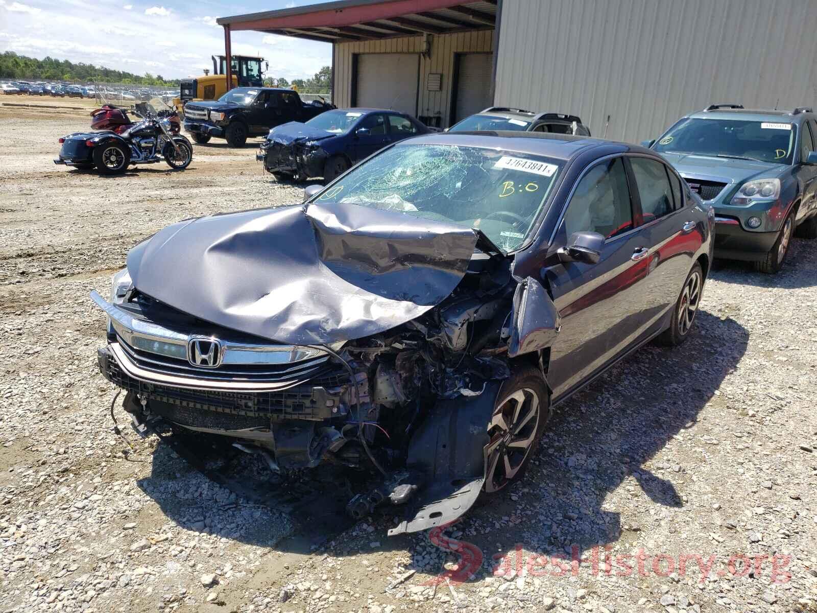 1HGCR2F7XHA068686 2017 HONDA ACCORD