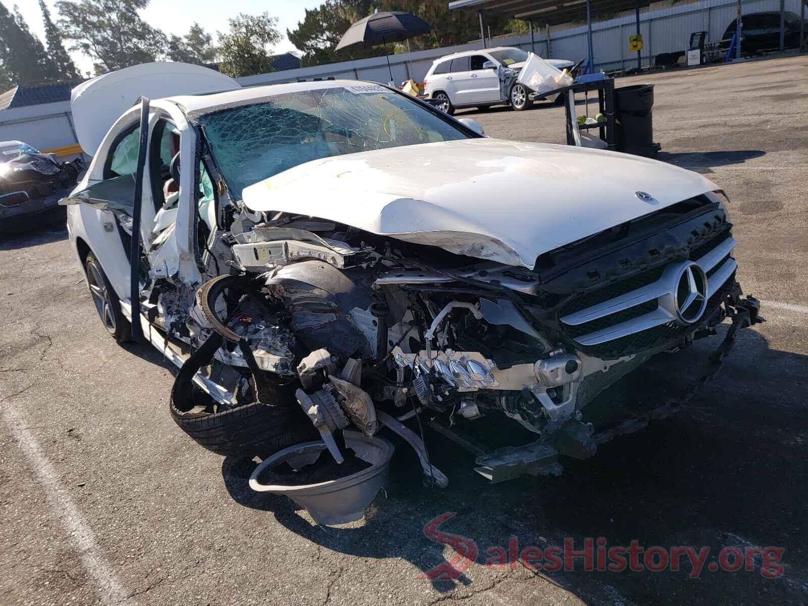 55SWF4JB7JU253737 2018 MERCEDES-BENZ C-CLASS