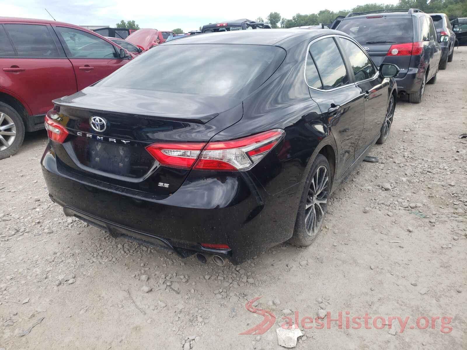 4T1B11HK5JU020140 2018 TOYOTA CAMRY