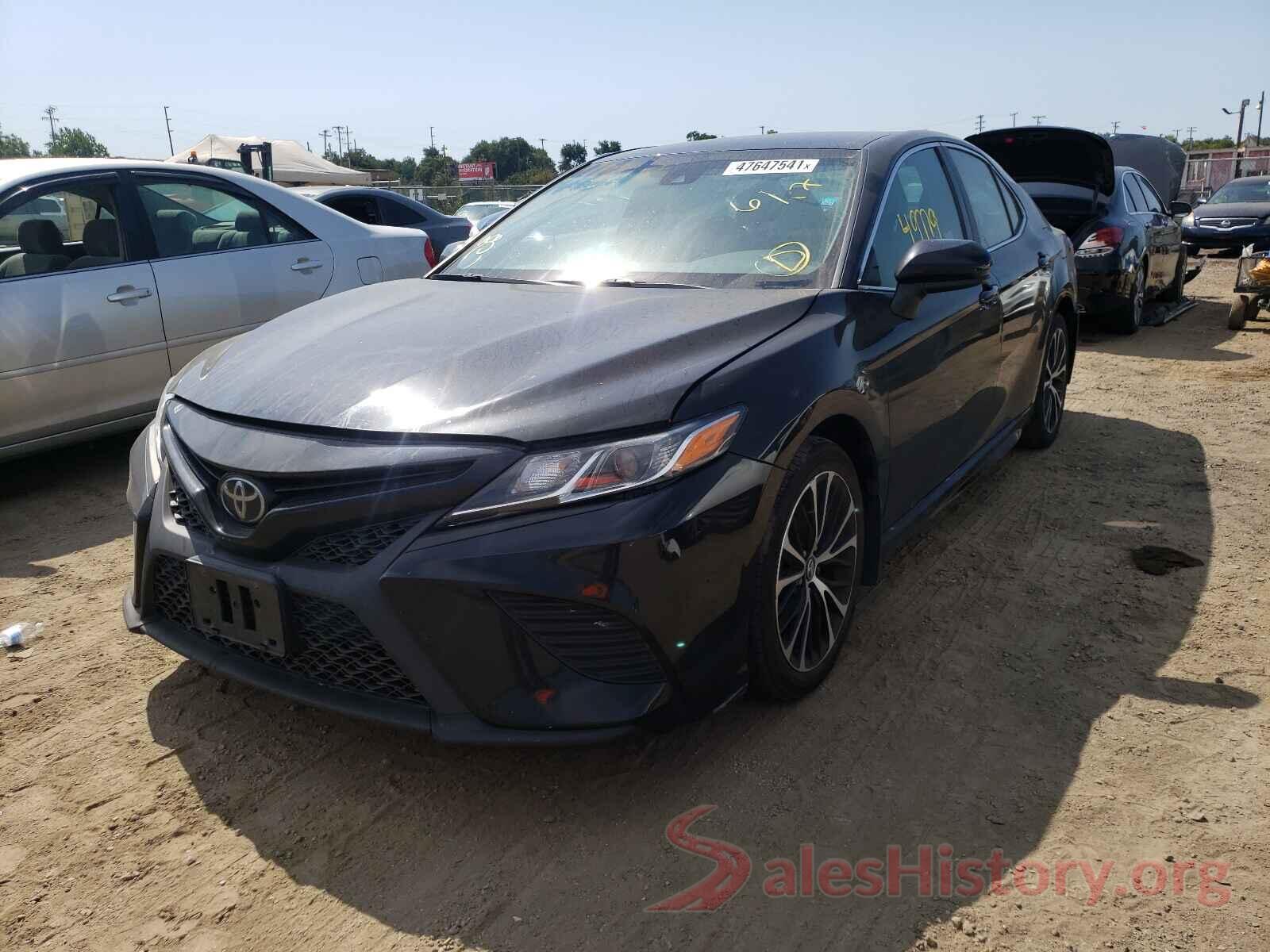 4T1B11HK6JU658123 2018 TOYOTA CAMRY