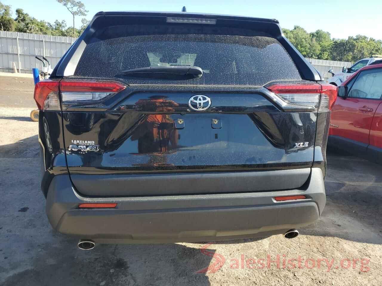 JTMC1RFV8KD040811 2019 TOYOTA RAV4