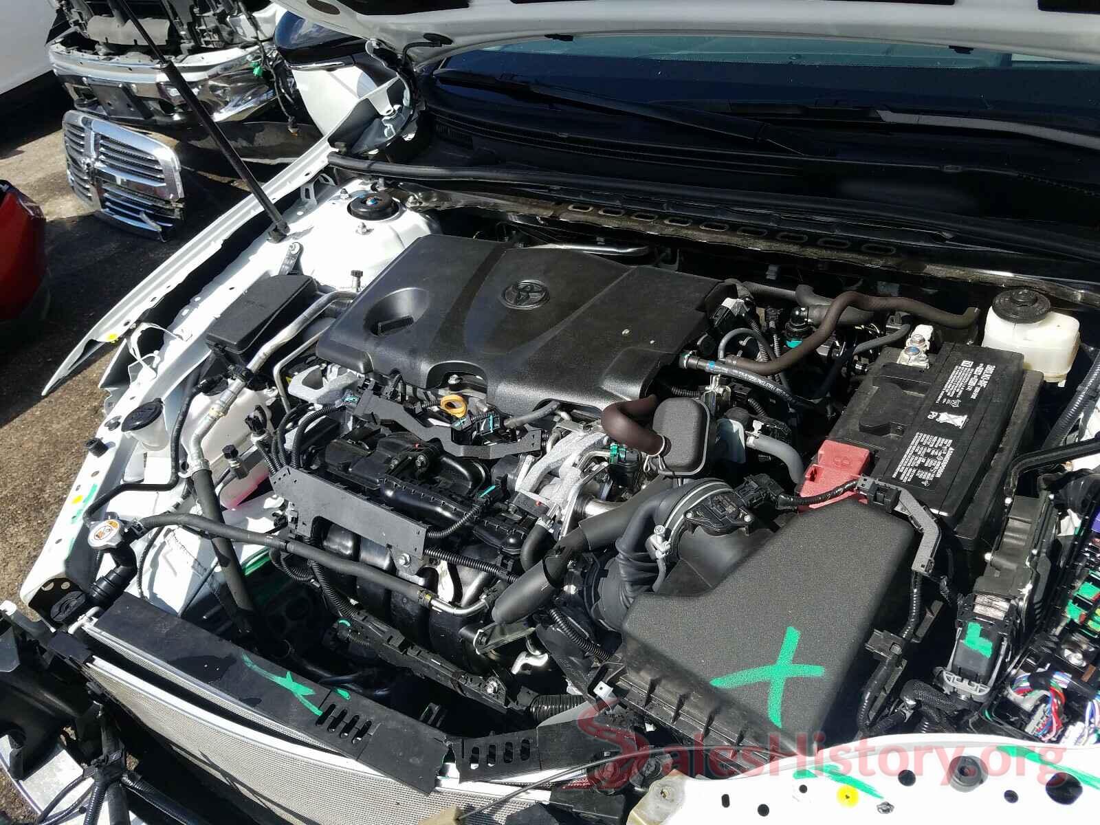 4T1B61HKXJU120901 2018 TOYOTA CAMRY