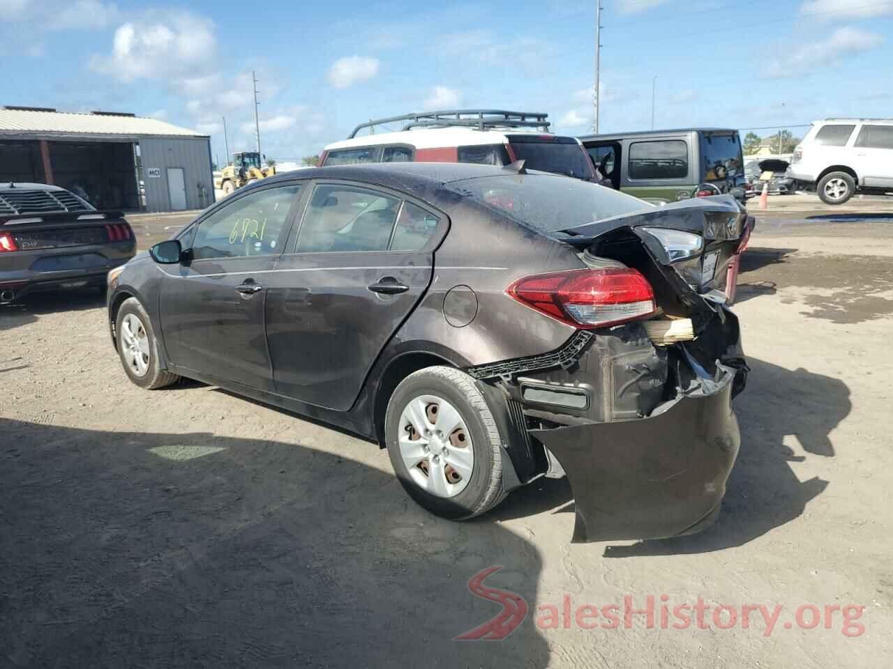 3KPFK4A77JE167956 2018 KIA FORTE