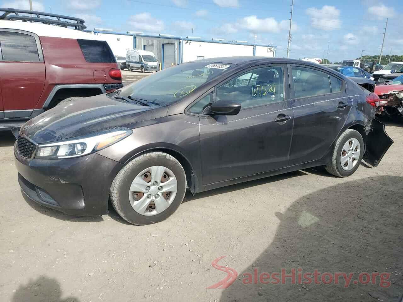 3KPFK4A77JE167956 2018 KIA FORTE