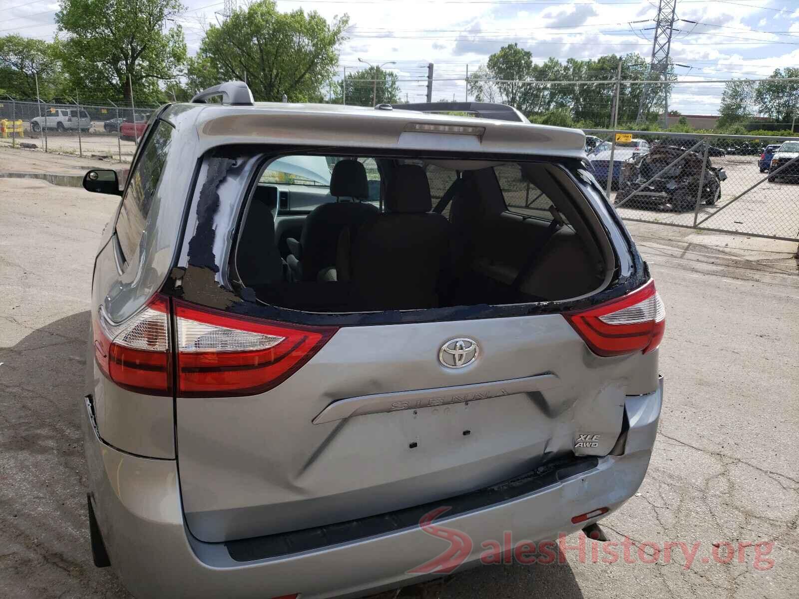 5TDDZ3DC4HS165247 2017 TOYOTA SIENNA