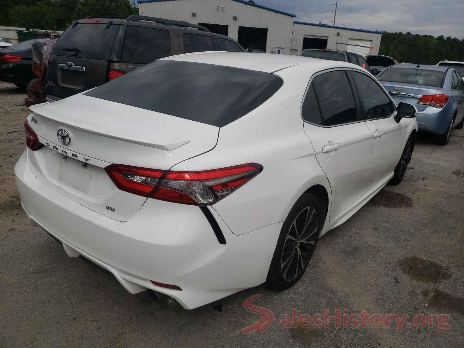 JTNB11HK5J3019463 2018 TOYOTA CAMRY