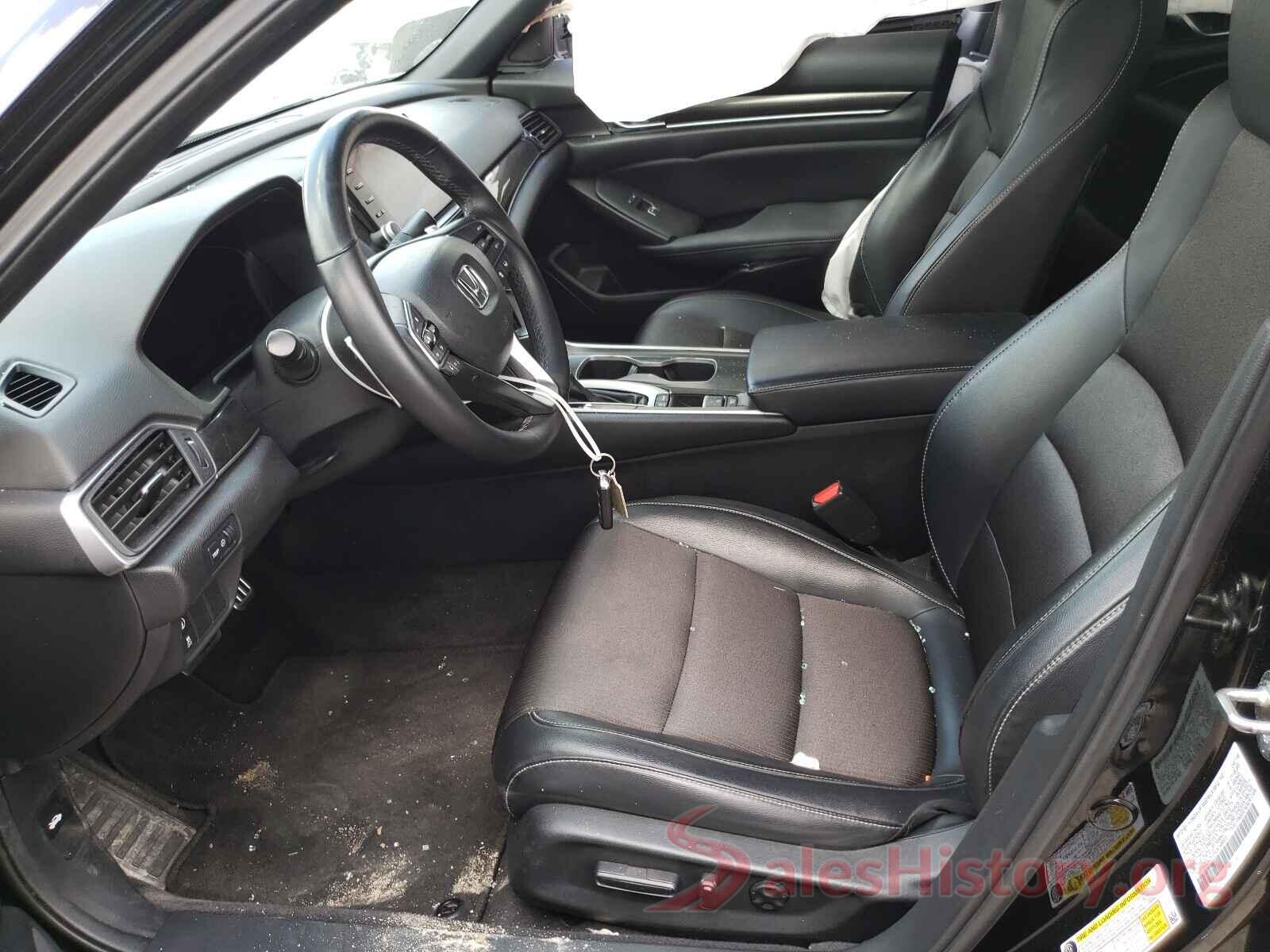 1HGCV1F33JA148503 2018 HONDA ACCORD