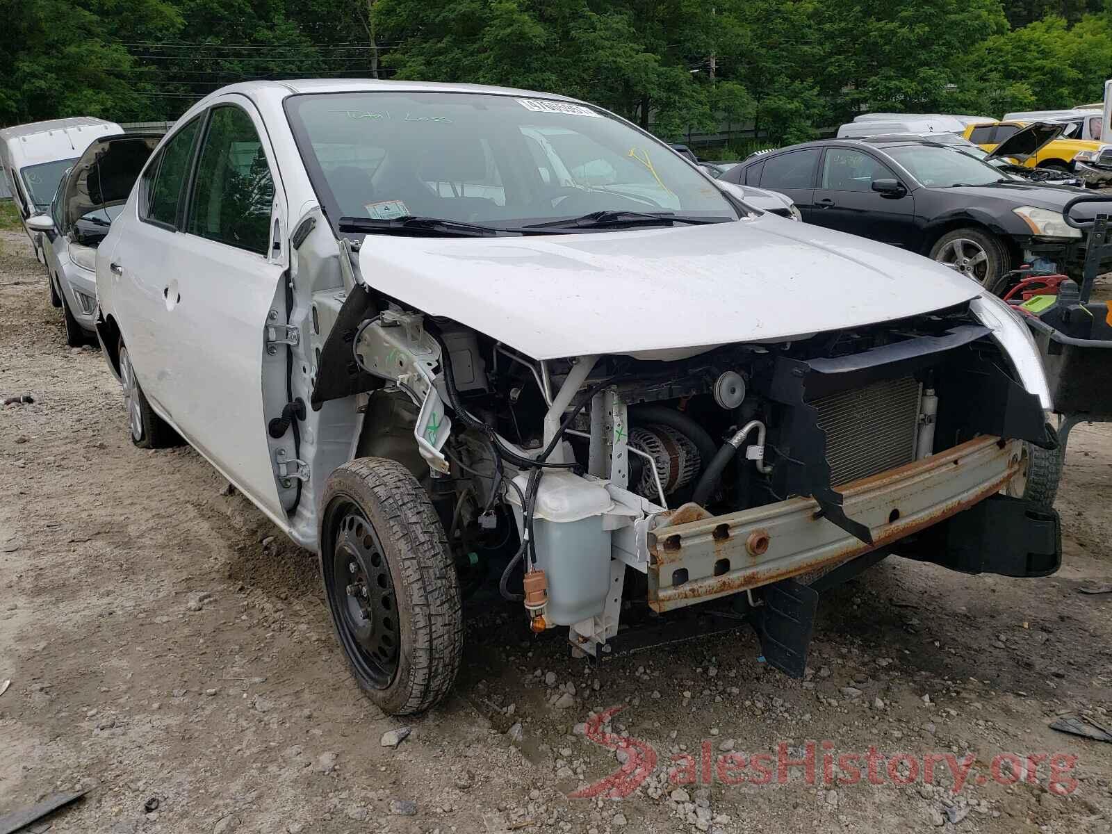 3N1CN7AP7HL814733 2017 NISSAN VERSA