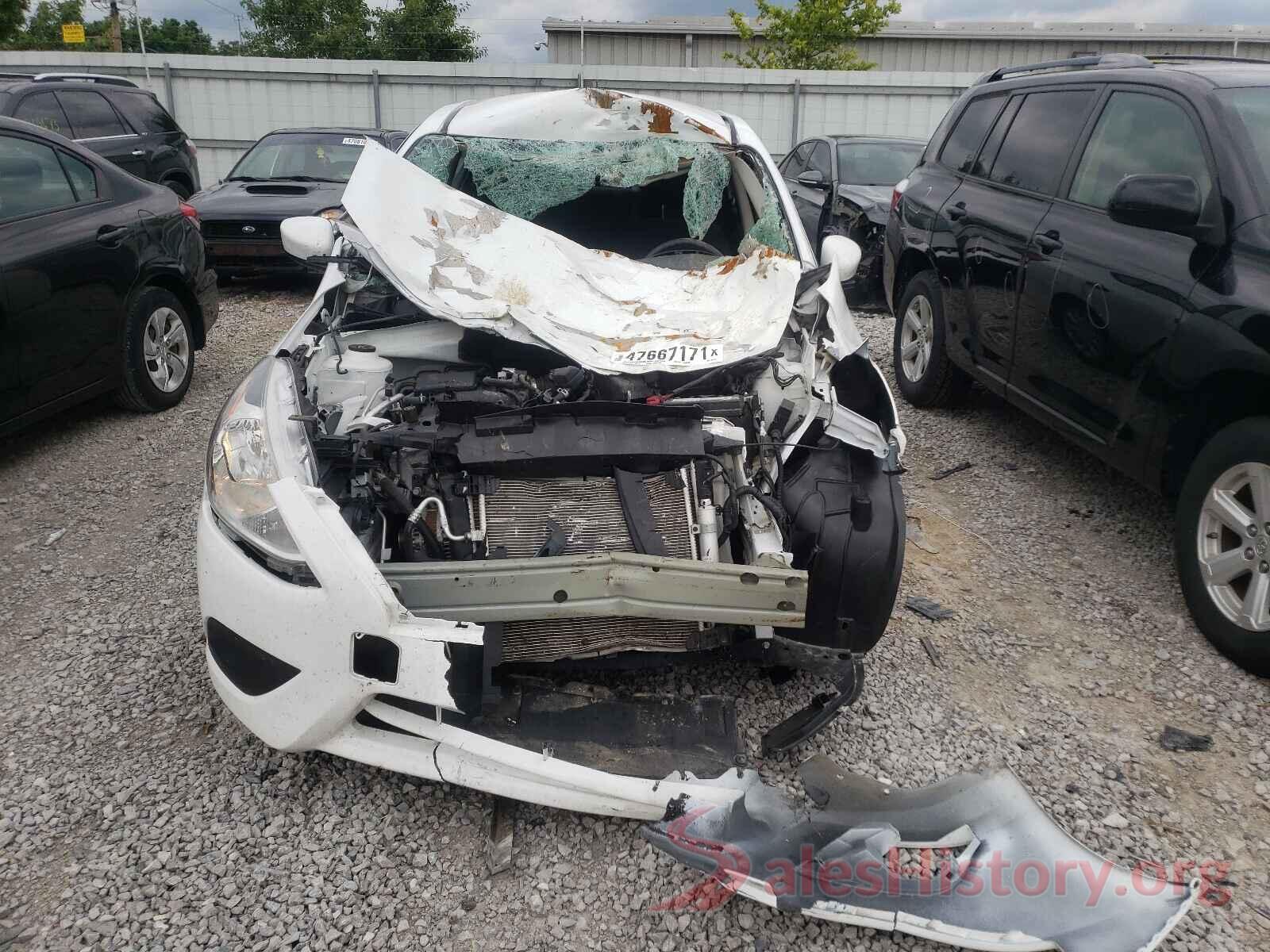 3N1CN7AP6KL820174 2019 NISSAN VERSA