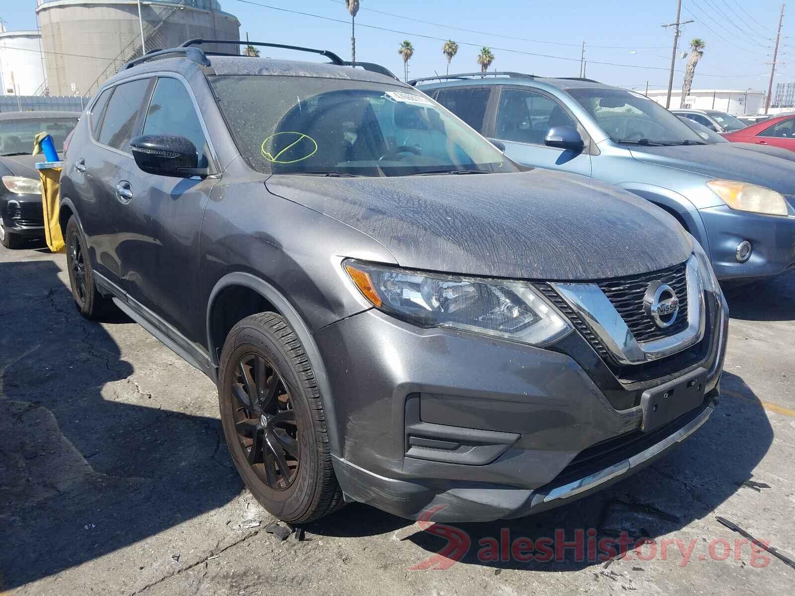 5N1AT2MT2HC816323 2017 NISSAN ROGUE