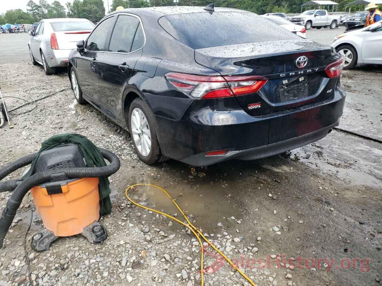 4T1C11AK7NU651718 2022 TOYOTA CAMRY