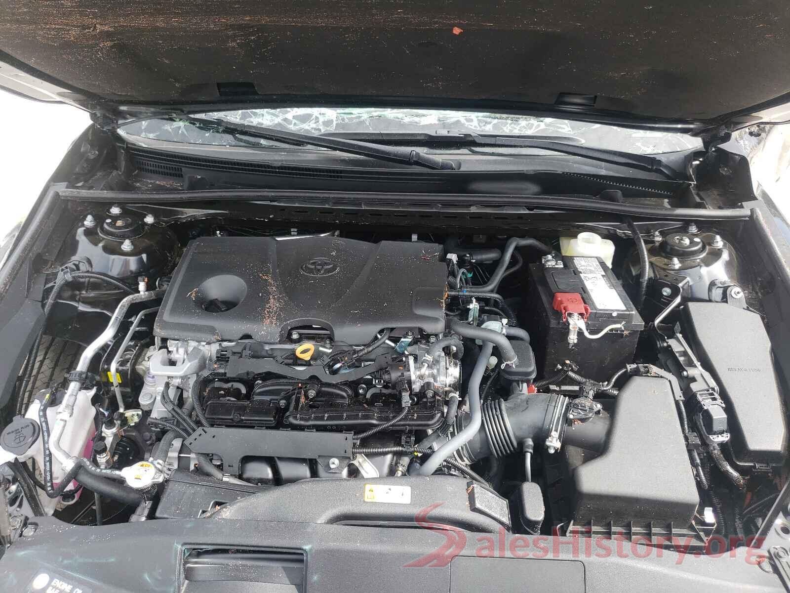 4T1C11AK9MU570329 2021 TOYOTA CAMRY