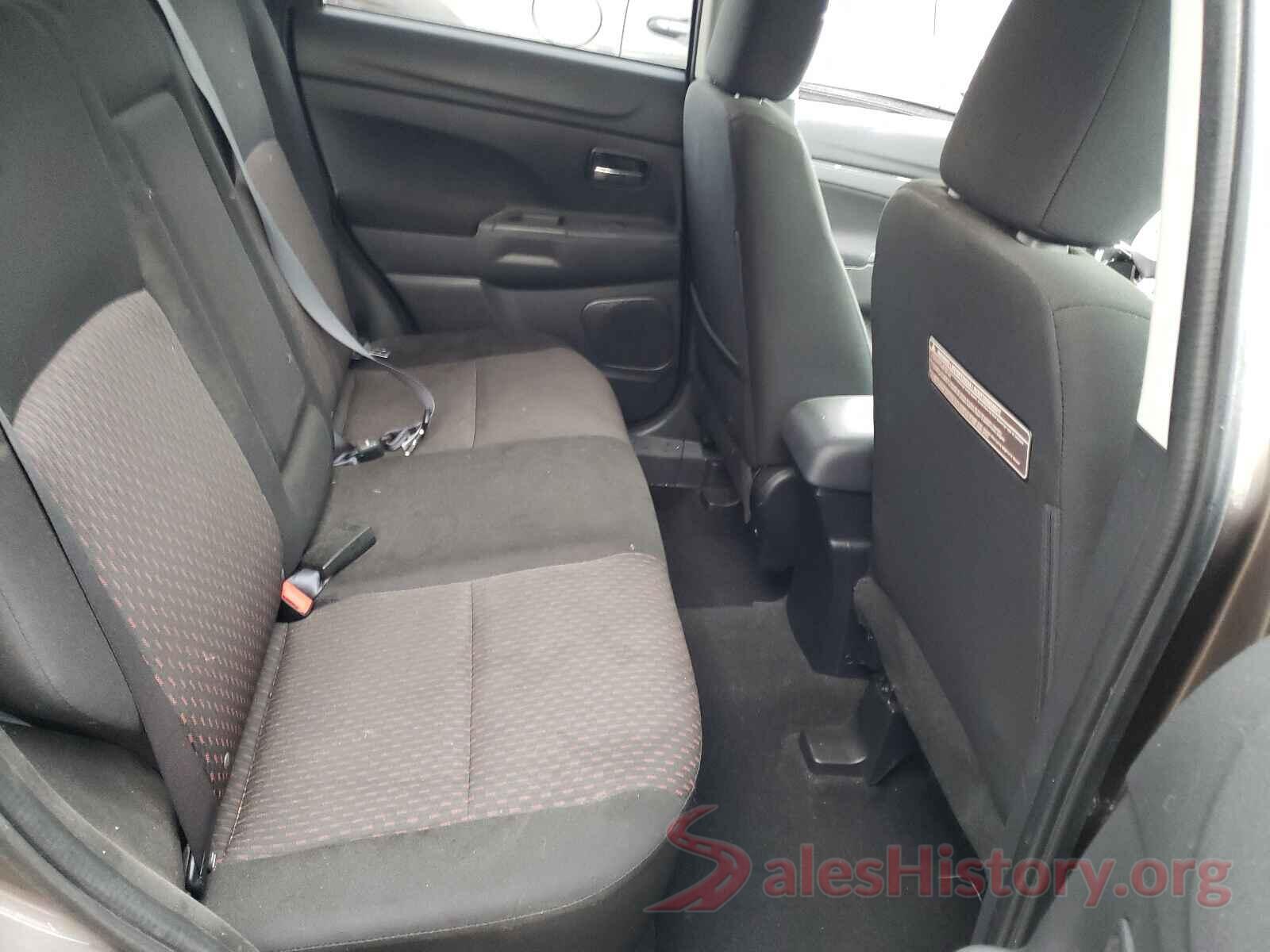 JA4AP3AUXHZ065572 2017 MITSUBISHI OUTLANDER