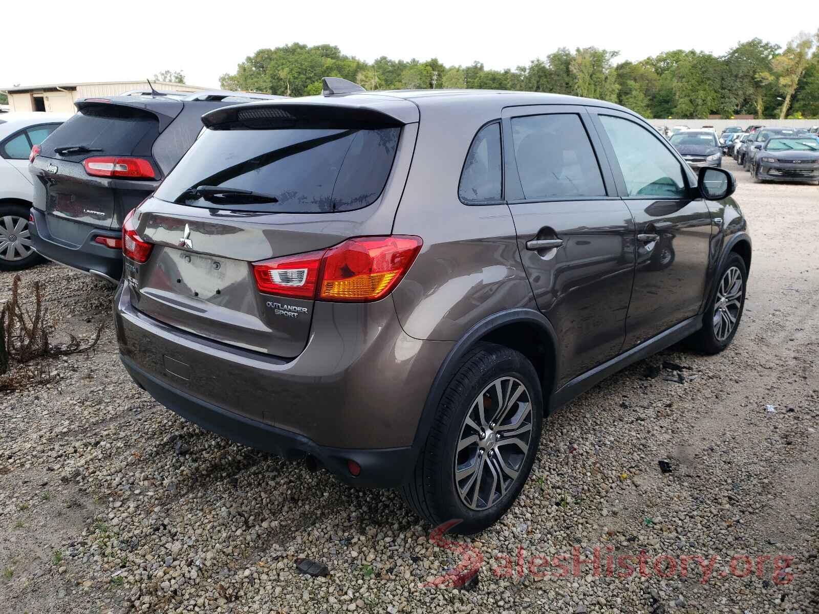 JA4AP3AUXHZ065572 2017 MITSUBISHI OUTLANDER