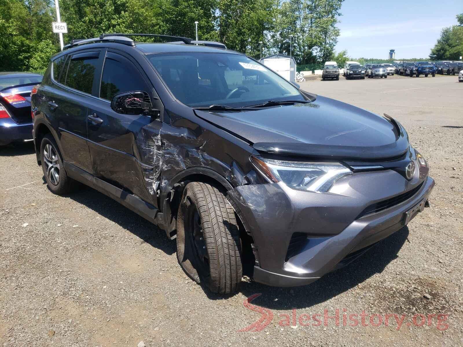 JTMBFREV7HJ106953 2017 TOYOTA RAV4