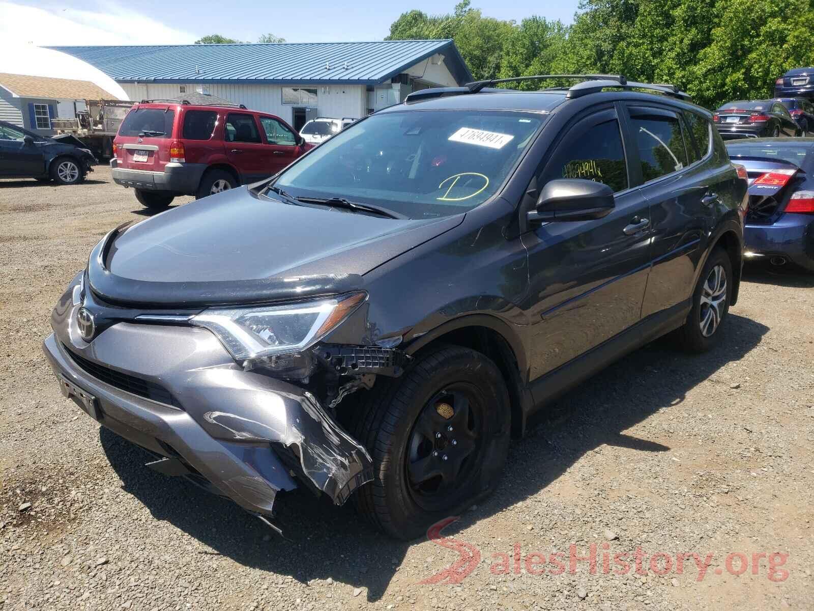 JTMBFREV7HJ106953 2017 TOYOTA RAV4