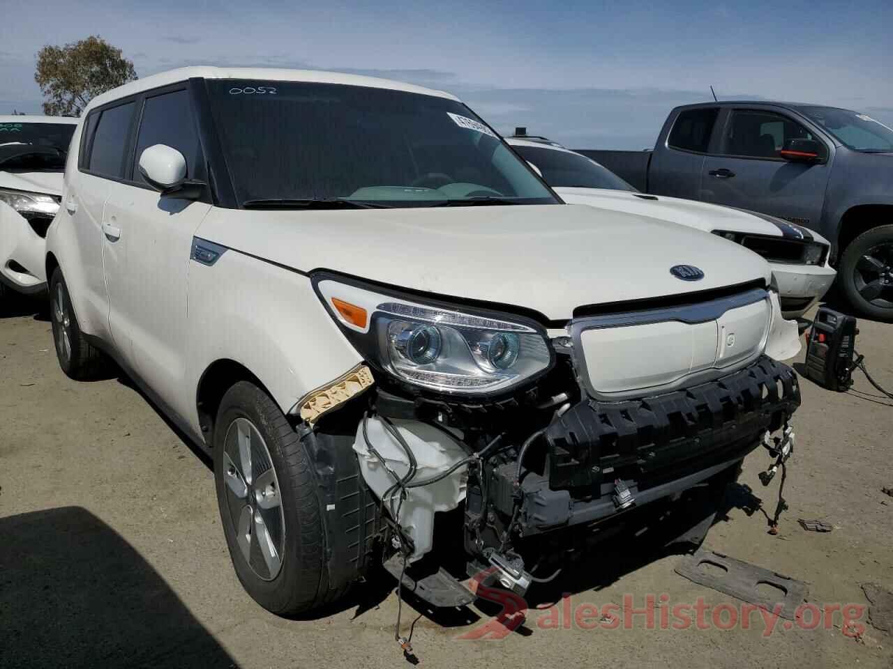 KNDJX3AE0K7037510 2019 KIA SOUL