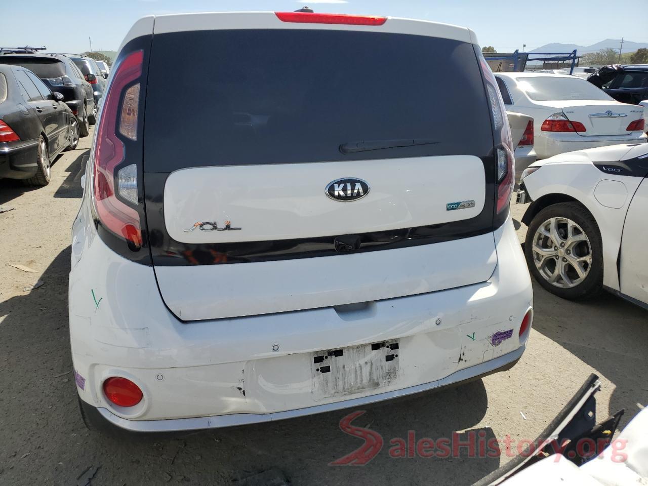 KNDJX3AE0K7037510 2019 KIA SOUL