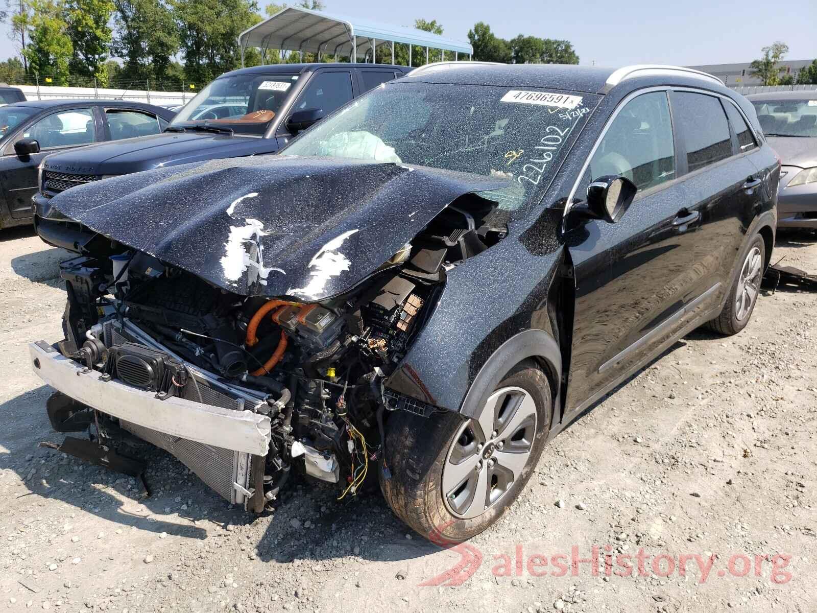 KNDCC3LC5K5226102 2019 KIA NIRO