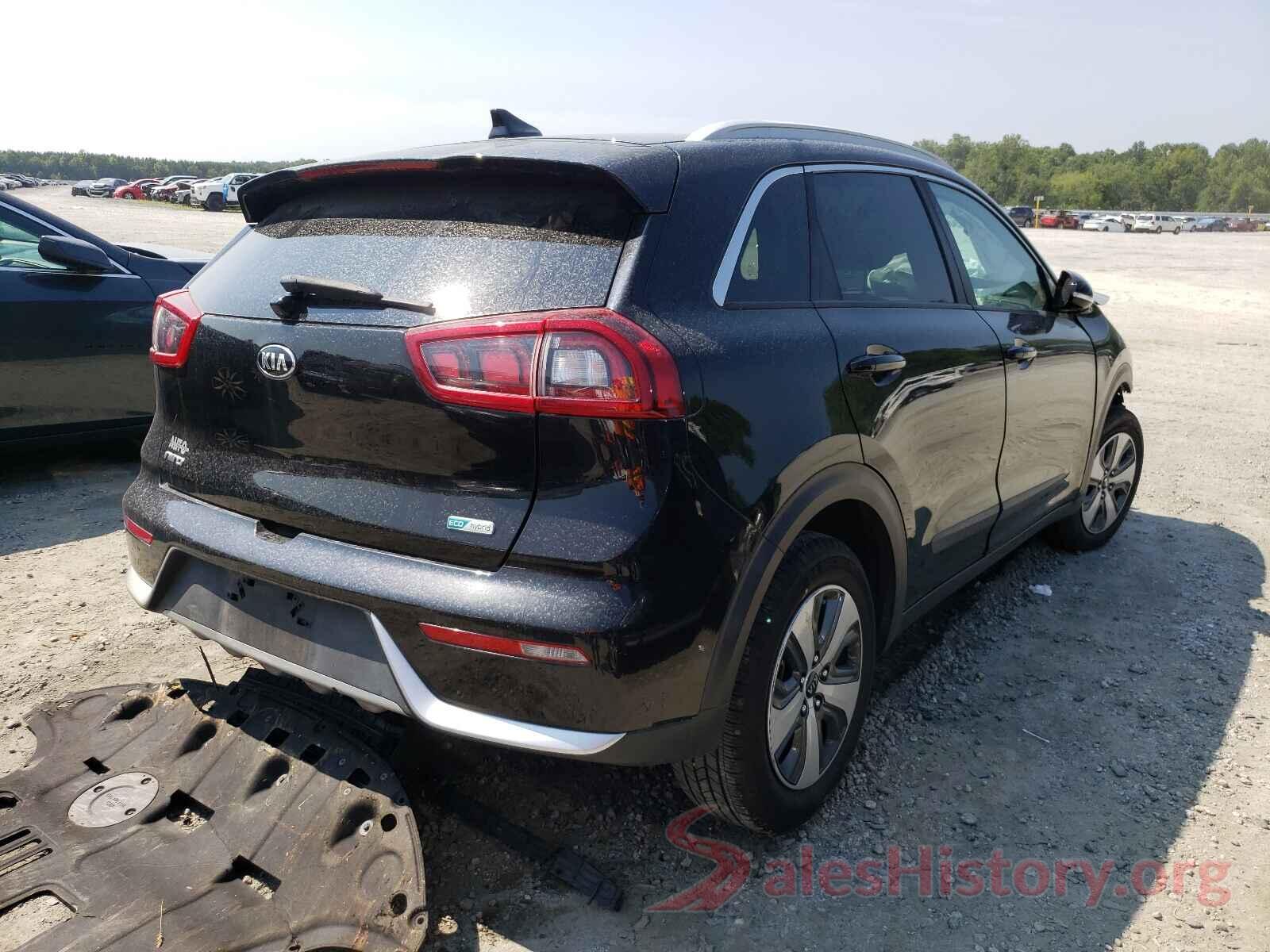 KNDCC3LC5K5226102 2019 KIA NIRO