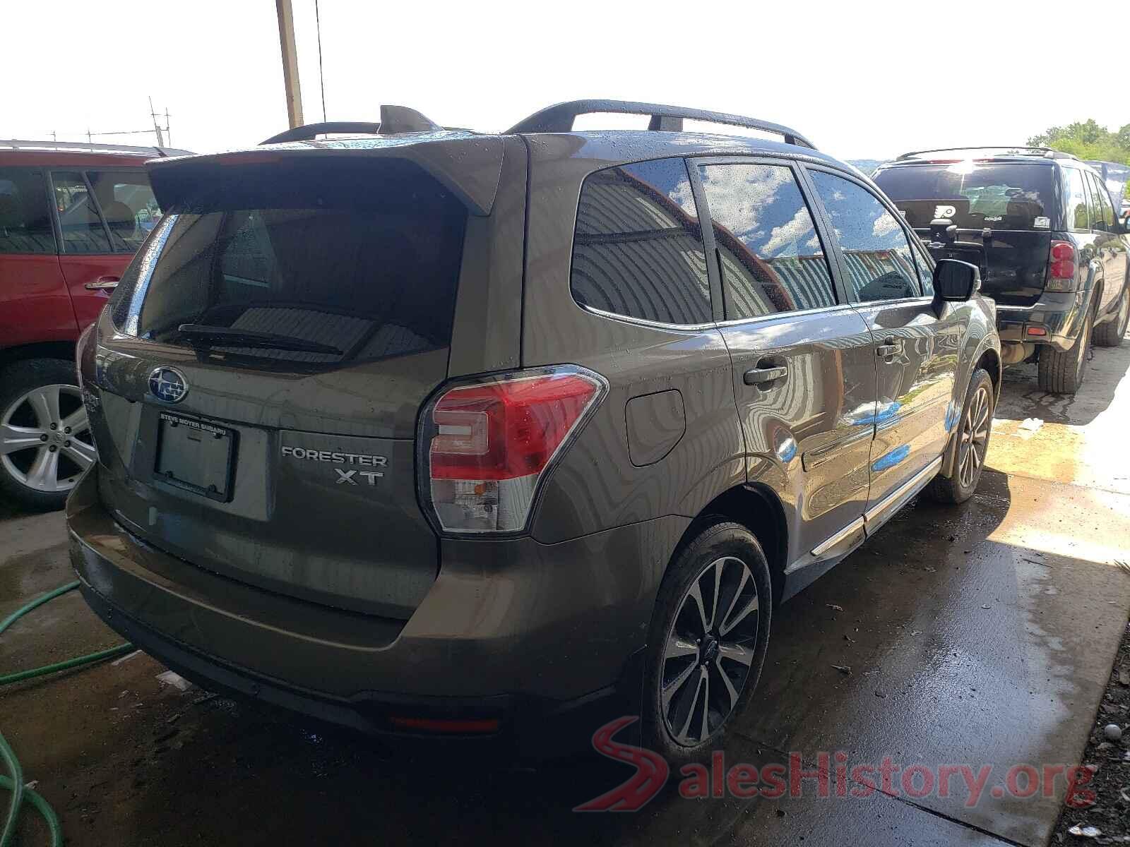 JF2SJGWC2JH511651 2018 SUBARU FORESTER