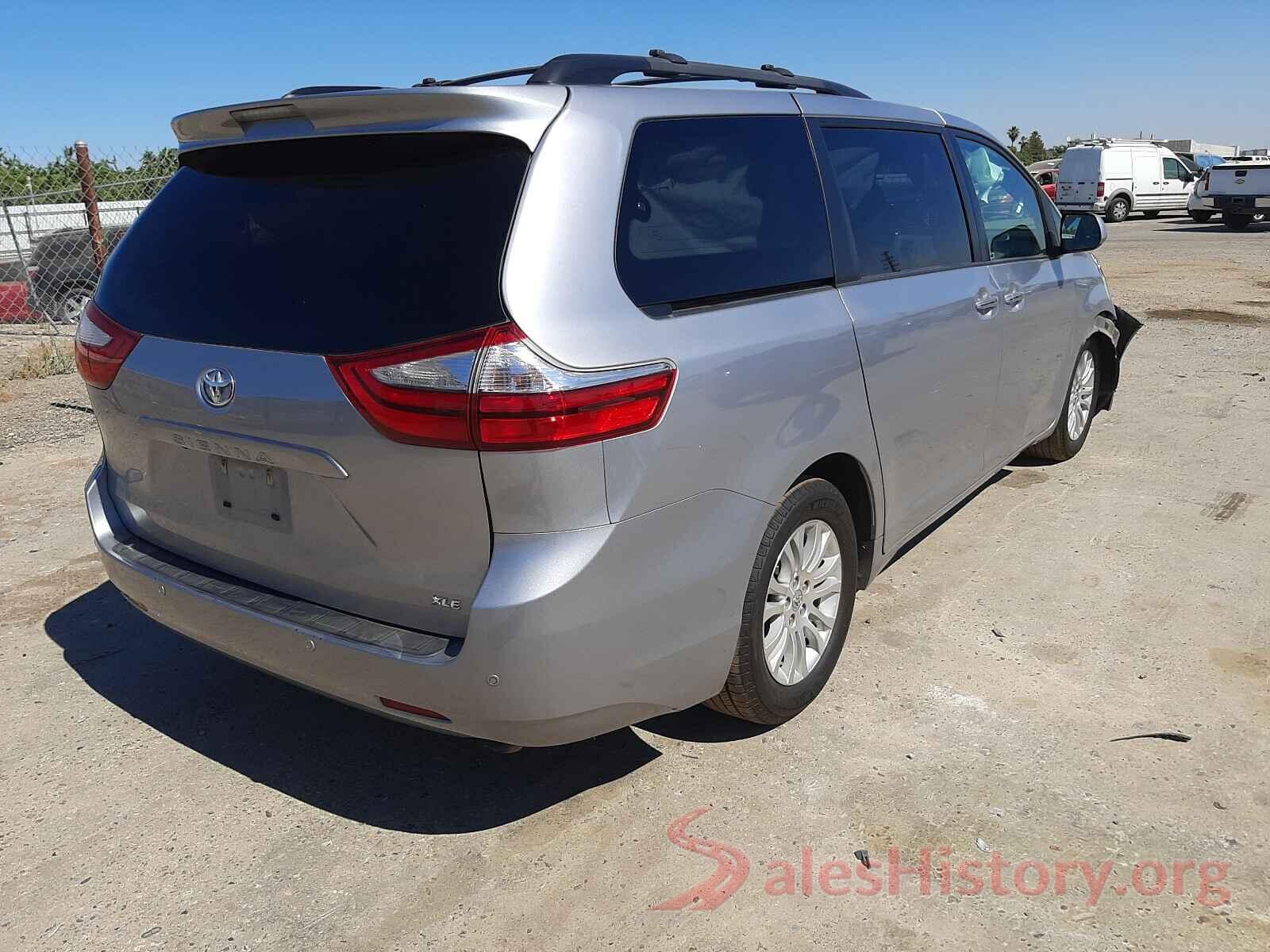 5TDYZ3DC9HS780135 2017 TOYOTA SIENNA