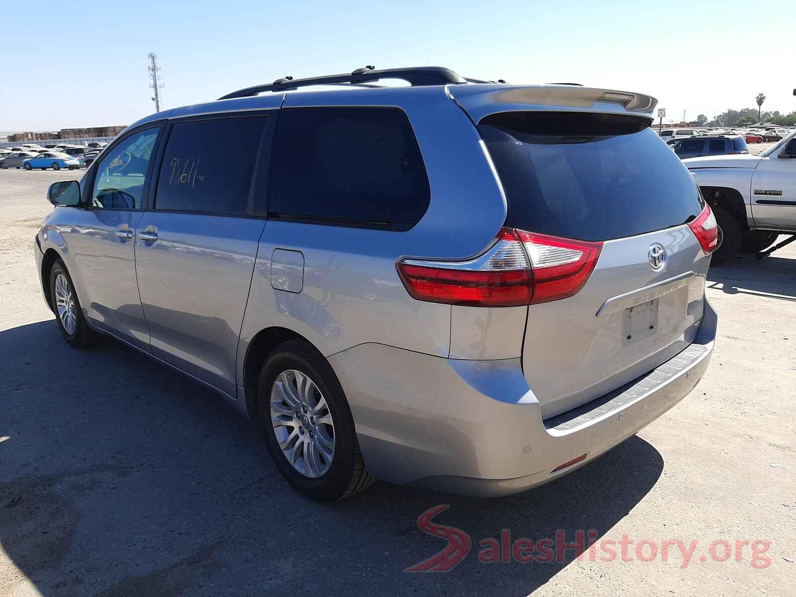 5TDYZ3DC9HS780135 2017 TOYOTA SIENNA