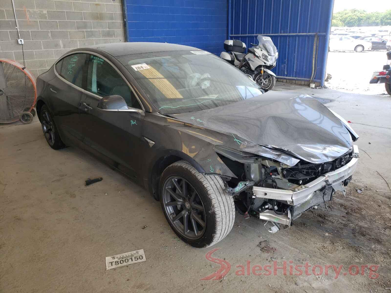 5YJ3E1EA9KF482932 2019 TESLA MODEL 3