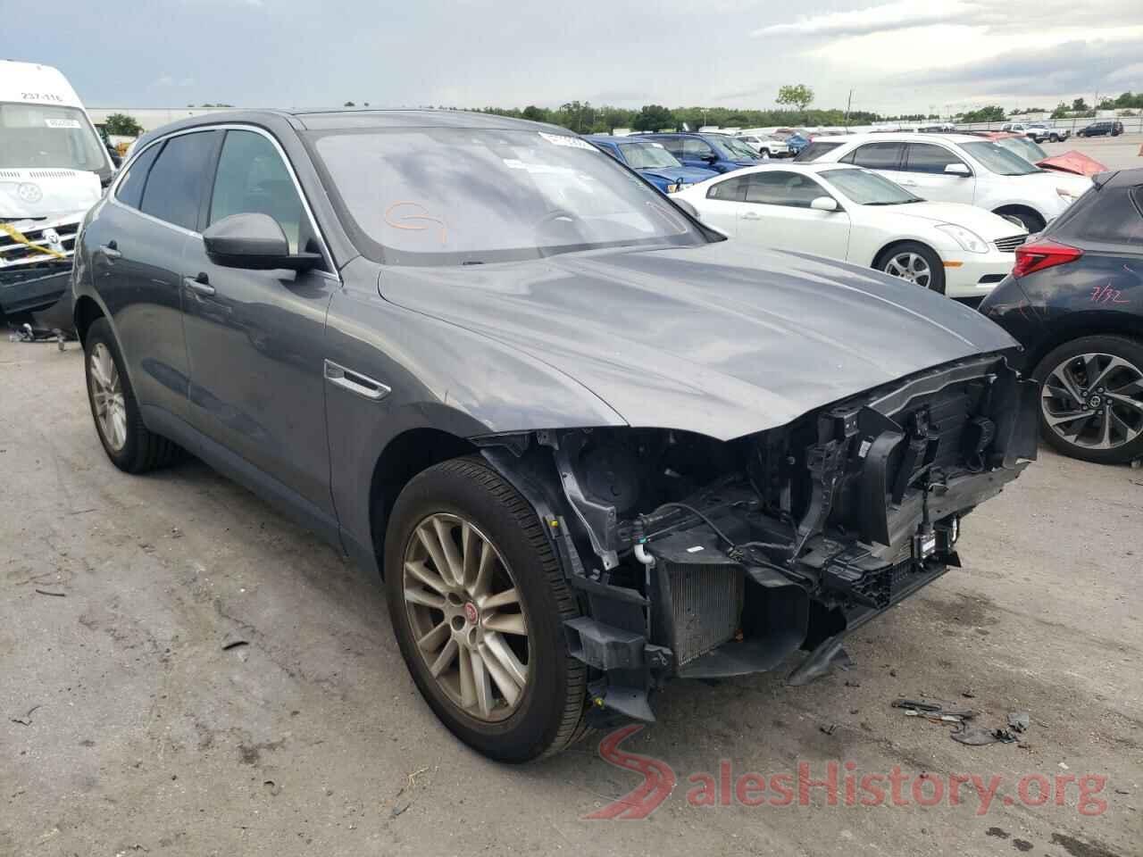 SADCK2FX8KA358620 2019 JAGUAR F-PACE