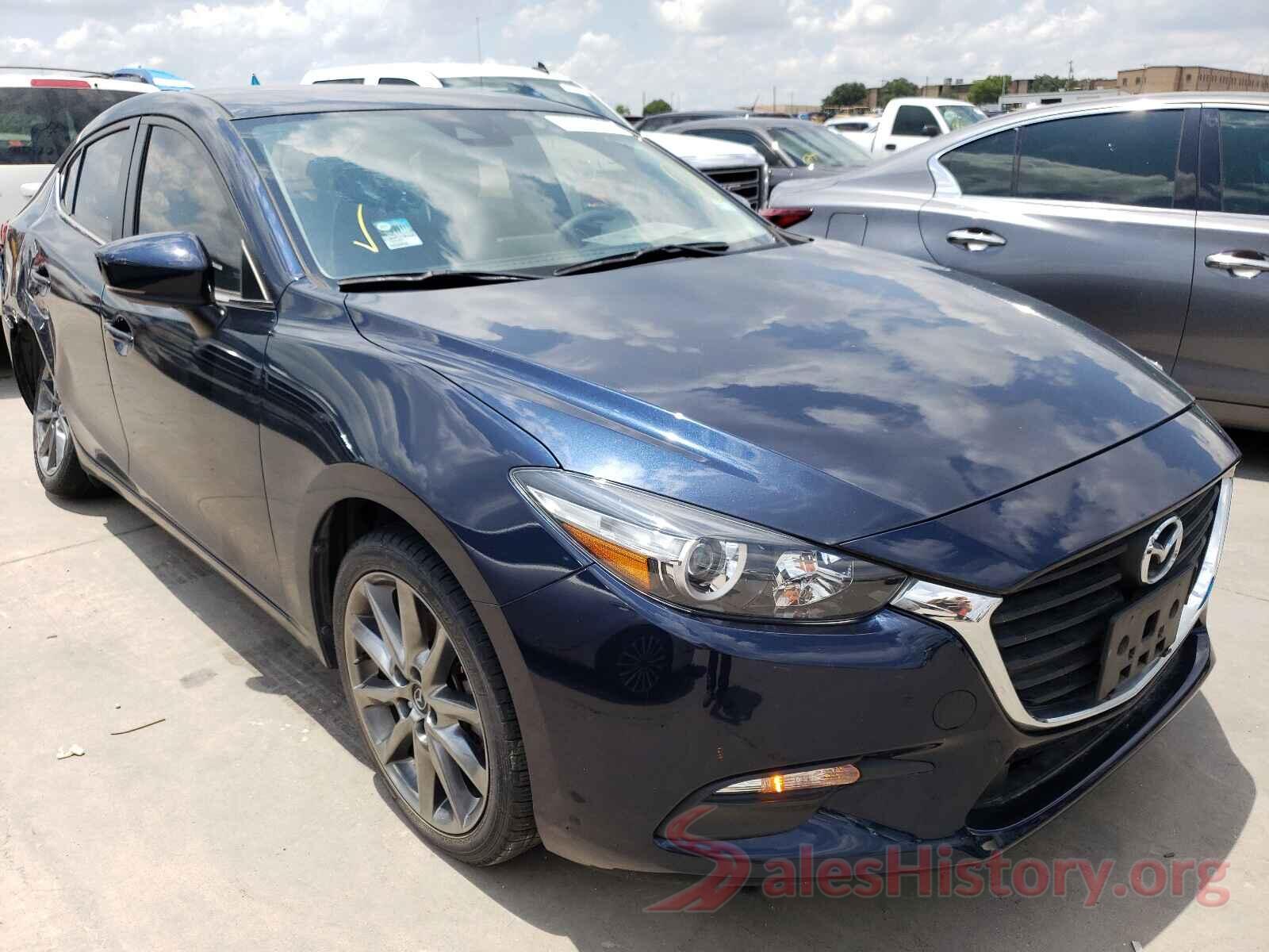 3MZBN1V30JM197833 2018 MAZDA 3