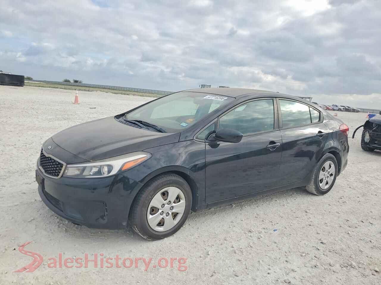3KPFL4A77HE050076 2017 KIA FORTE