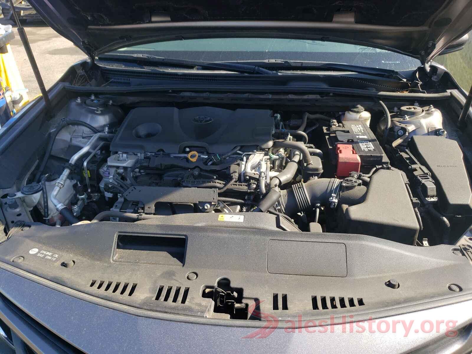 4T1B11HK7JU138304 2018 TOYOTA CAMRY