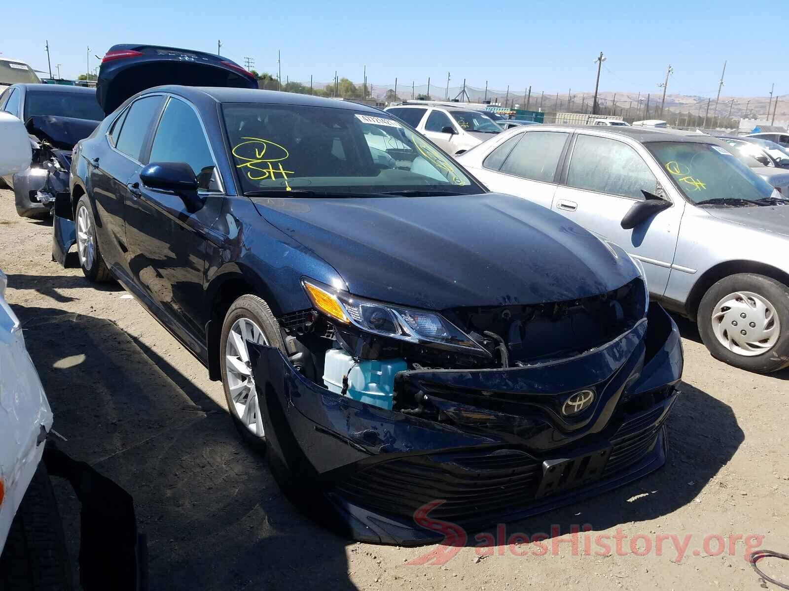 4T1B11HK2KU697485 2019 TOYOTA CAMRY