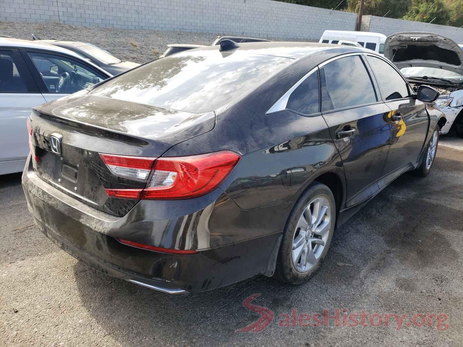 1HGCV1F17JA136434 2018 HONDA ACCORD