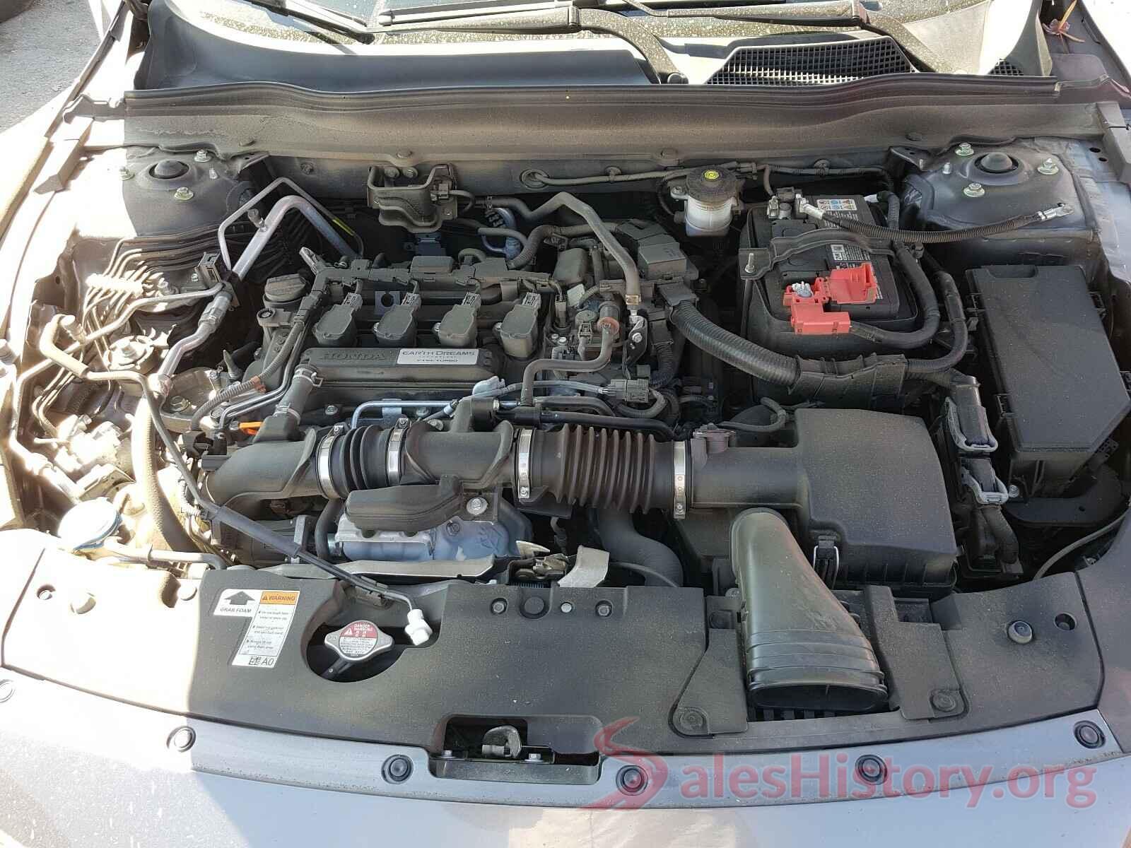 1HGCV1F95JA100215 2018 HONDA ACCORD